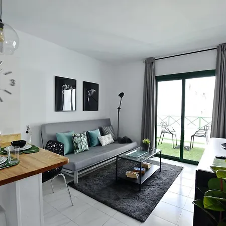 Apartment Holyhome Grey *